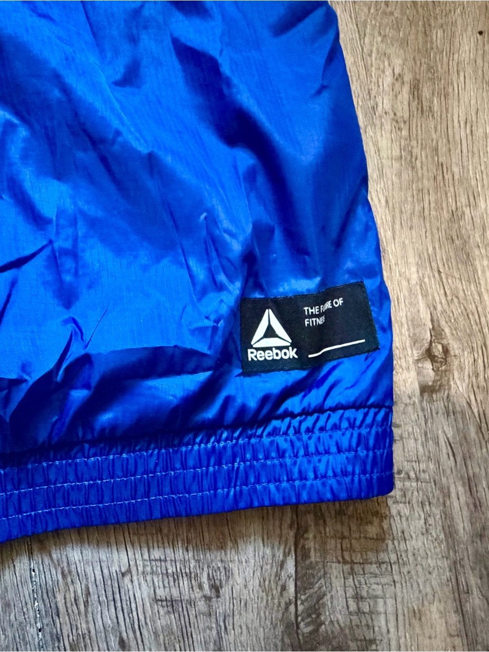 Reebok Boys’ Youth XL 14/16 Blue Camo Neon Hooded Windbreaker Jacket - Picture 4 of 5